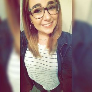 Meet your Posher, Samantha